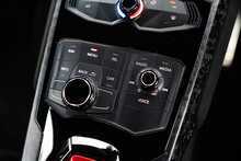 Lamborghini Huracan V10 LP 640-4 Performante 