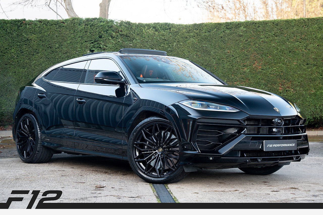 Lamborghini 4.0 V8 BiTurbo 25.9kWh SE SUV 5dr Petrol Plug-in Hybrid Auto 4WD Euro 6 (800 ps)
