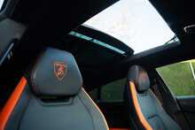 Lamborghini Urus V8 BiTurbo SE 