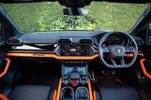 Lamborghini Urus V8 BiTurbo SE 