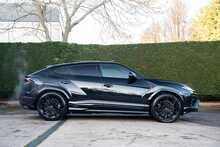 Lamborghini Urus V8 BiTurbo SE 