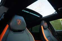 Lamborghini Urus V8 BiTurbo SE 