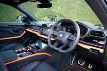 Lamborghini Urus V8 BiTurbo SE 