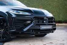 Lamborghini Urus V8 BiTurbo SE 