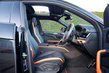 Lamborghini Urus V8 BiTurbo SE 