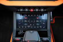 Lamborghini Urus V8 BiTurbo SE 