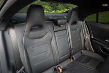 Mercedes-Benz CLA CLA200 AMG Line 