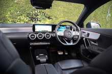 Mercedes-Benz CLA CLA200 AMG Line 