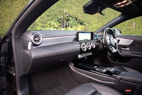 1.3 CLA200 AMG Line (Premium Plus 2) Coupe 4dr Petrol 7G-DCT Euro 6 (s/s) (163 ps)