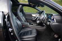 Mercedes-Benz CLA CLA200 AMG Line 