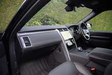 Land Rover Discovery D350 MHEV Dynamic HSE 