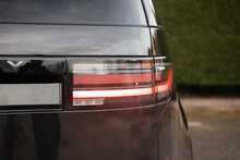 Land Rover Discovery D350 MHEV Dynamic HSE 