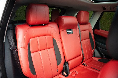 3.0 SD V6 HSE Dynamic SUV 5dr Diesel Auto 4WD Euro 6 (s/s) (306 ps)