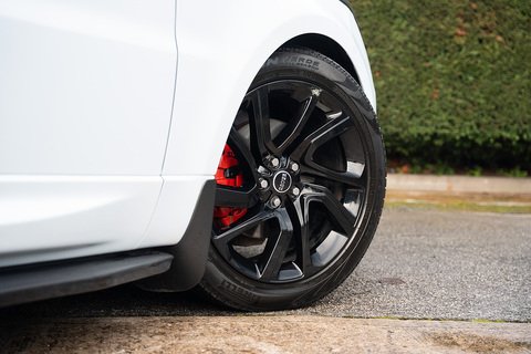 3.0 SD V6 HSE Dynamic SUV 5dr Diesel Auto 4WD Euro 6 (s/s) (306 ps)