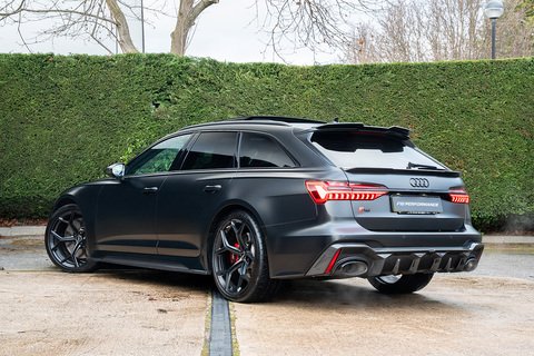 4.0 TFSI V8 Performance Carbon Vorsprung Estate 5dr Petrol Tiptronic quattro Euro 6 (s/s) (630 ps)