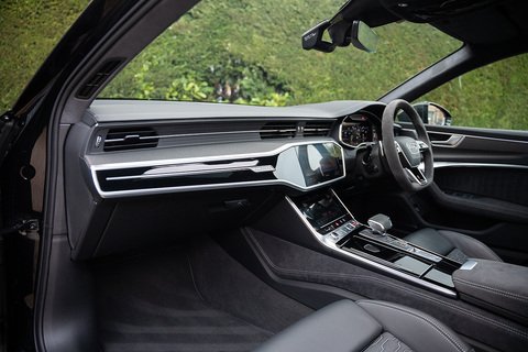 4.0 TFSI V8 Performance Carbon Vorsprung Estate 5dr Petrol Tiptronic quattro Euro 6 (s/s) (630 ps)