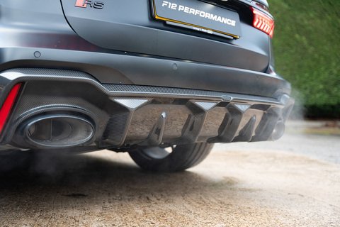 4.0 TFSI V8 Performance Carbon Vorsprung Estate 5dr Petrol Tiptronic quattro Euro 6 (s/s) (630 ps)