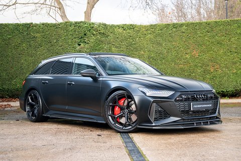 4.0 TFSI V8 Performance Carbon Vorsprung Estate 5dr Petrol Tiptronic quattro Euro 6 (s/s) (630 ps)