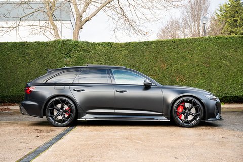 4.0 TFSI V8 Performance Carbon Vorsprung Estate 5dr Petrol Tiptronic quattro Euro 6 (s/s) (630 ps)