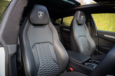 4.0 V8 BiTurbo SUV 5dr Petrol Auto 4WD Euro 6 (650 ps)