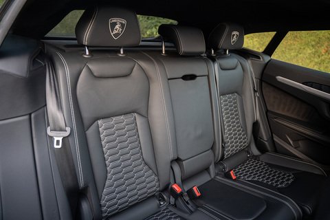 4.0 V8 BiTurbo SUV 5dr Petrol Auto 4WD Euro 6 (650 ps)