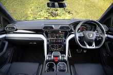 Lamborghini Urus V8 BiTurbo 