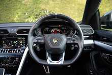 Lamborghini Urus V8 BiTurbo 