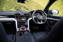 Lamborghini Urus V8 BiTurbo 