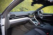 Lamborghini Urus V8 BiTurbo 