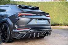 Lamborghini Urus V8 BiTurbo 