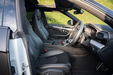 4.0 V8 BiTurbo SUV 5dr Petrol Auto 4WD Euro 6 (650 ps)