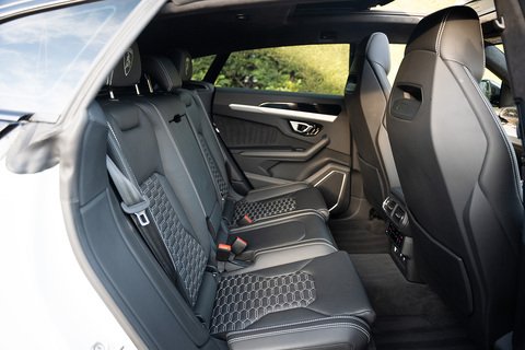 4.0 V8 BiTurbo SUV 5dr Petrol Auto 4WD Euro 6 (650 ps)