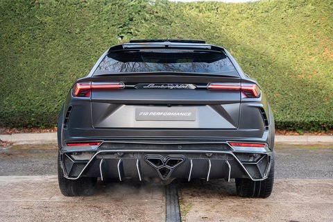 4.0 V8 BiTurbo SUV 5dr Petrol Auto 4WD Euro 6 (650 ps)