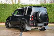 Land Rover Defender 110 D350 MHEV X-Dynamic SE 