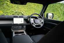 Land Rover Defender 110 D350 MHEV X-Dynamic SE 