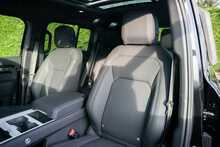 Land Rover Defender 110 D350 MHEV X-Dynamic SE 