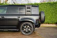 Land Rover Defender 110 D350 MHEV X-Dynamic SE 