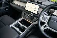 Land Rover Defender 110 D350 MHEV X-Dynamic SE 