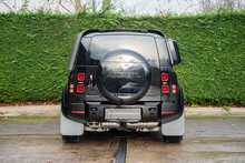 Land Rover Defender 110 D350 MHEV X-Dynamic SE 