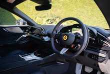 Ferrari Purosangue V12 