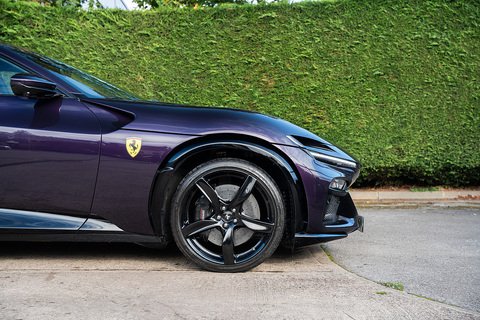 6.5 V12 SUV 4dr Petrol F1 DCT 4WD Euro 6 (s/s) (725 ps)