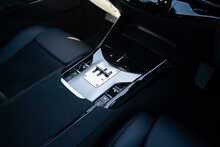 Ferrari Purosangue V12 