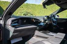 Ferrari Purosangue V12 