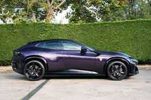 Ferrari Purosangue V12 