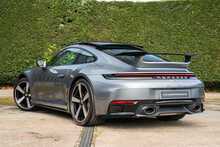 Porsche 911 T 992 Carrera 