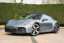 Porsche 911 T 992 Carrera 