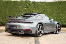 Porsche 911 T 992 Carrera 