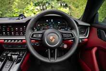 Porsche 911 T 992 Carrera 