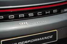 Porsche 911 T 992 Carrera 