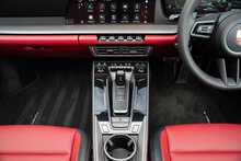 Porsche 911 T 992 Carrera 